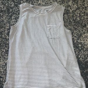 Sleeveless Pocket Tee